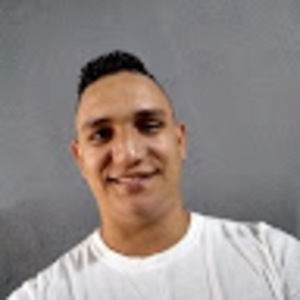 Meet your Posher, Julio cesar